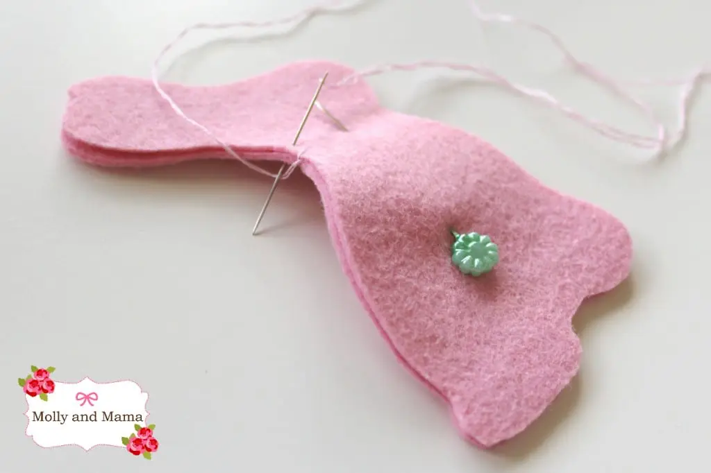 Make an Easy Felt Bunny - Molly and Mama