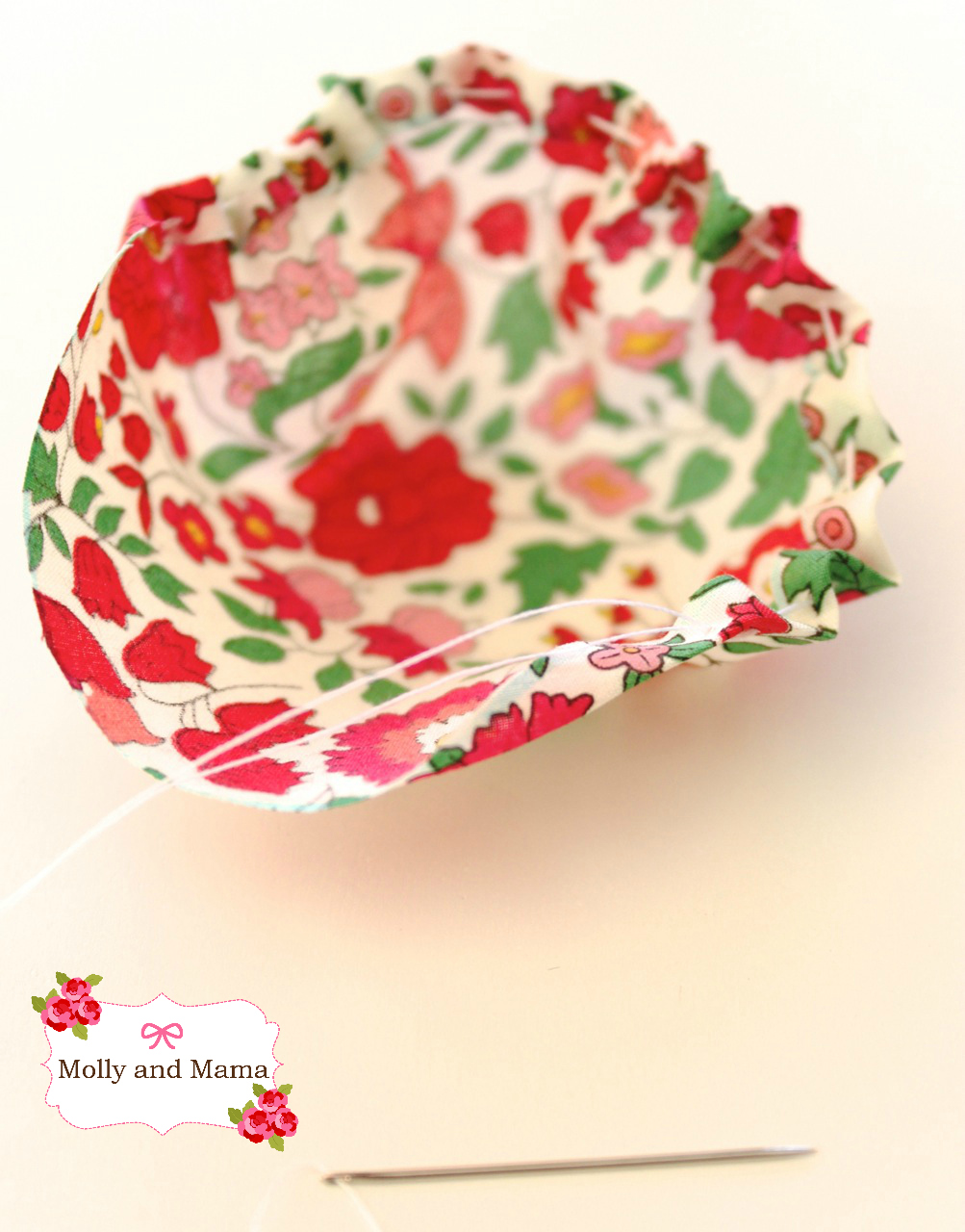 Molly and Mama Bunny Appliqué Tutorial - make a yo yo