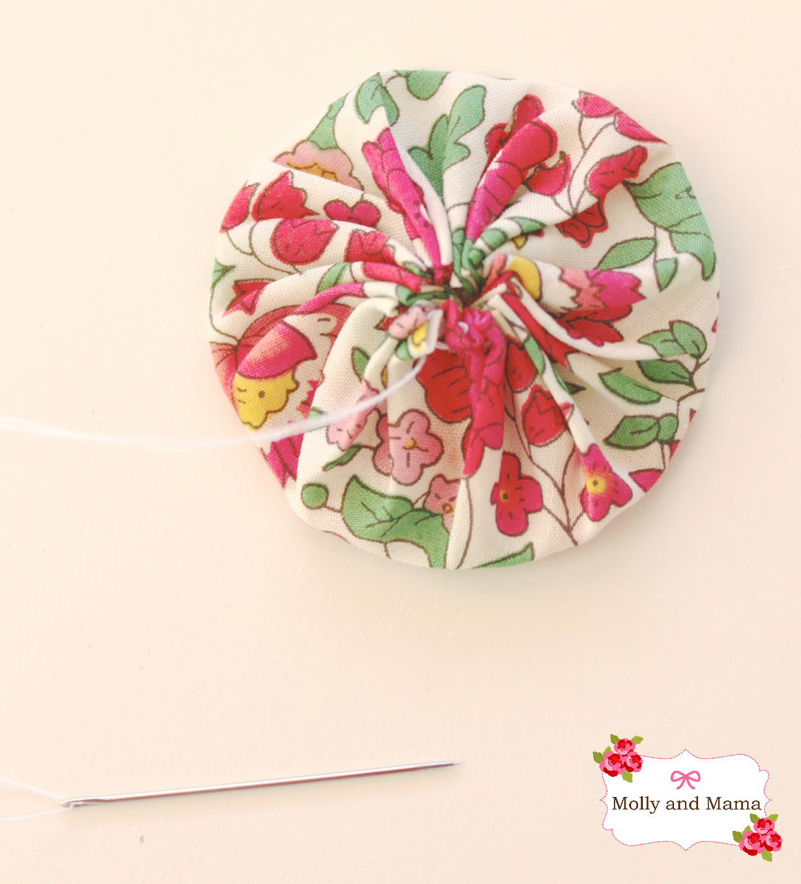 Molly and Mama Bunny Appliqué Tutorial - make a yo yo